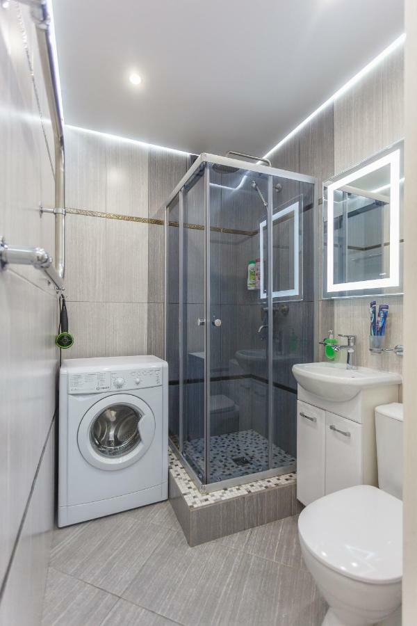 Apartment Dom Kino Minsk Exterior foto