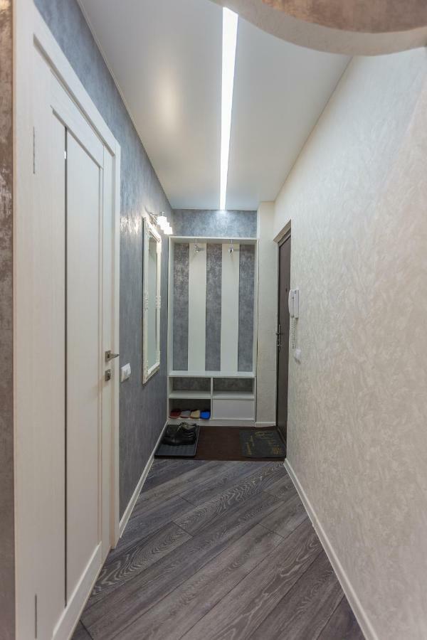 Apartment Dom Kino Minsk Exterior foto